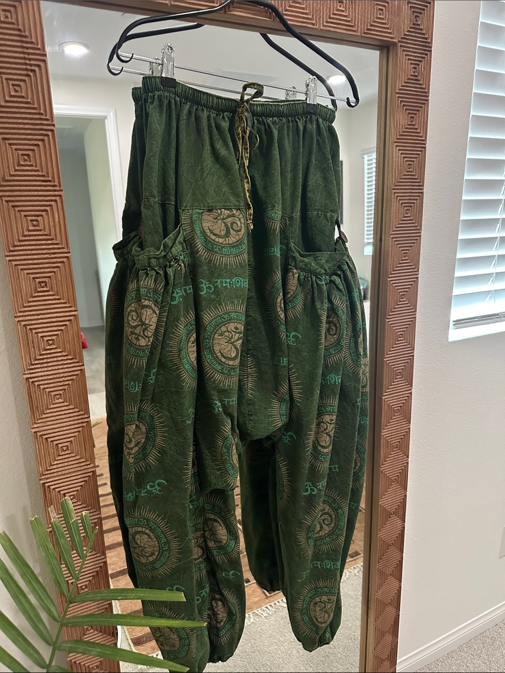 Kantha Green Printed Boho wide bottom Pants